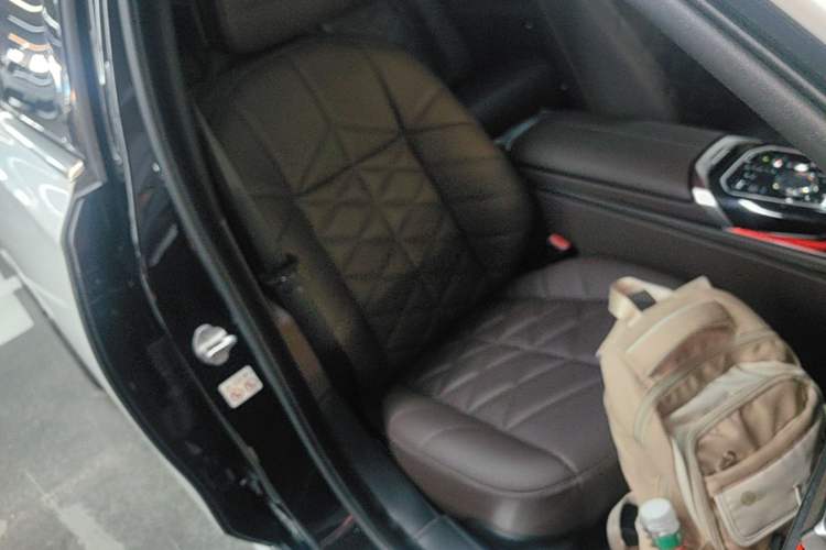 Used BMW i7 2023 eDrive50L Leading M Sport Package Right Front Seat