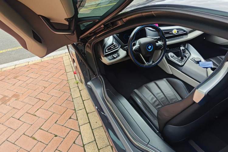 Used BMW i8 2014 Standard Model Driver Seat