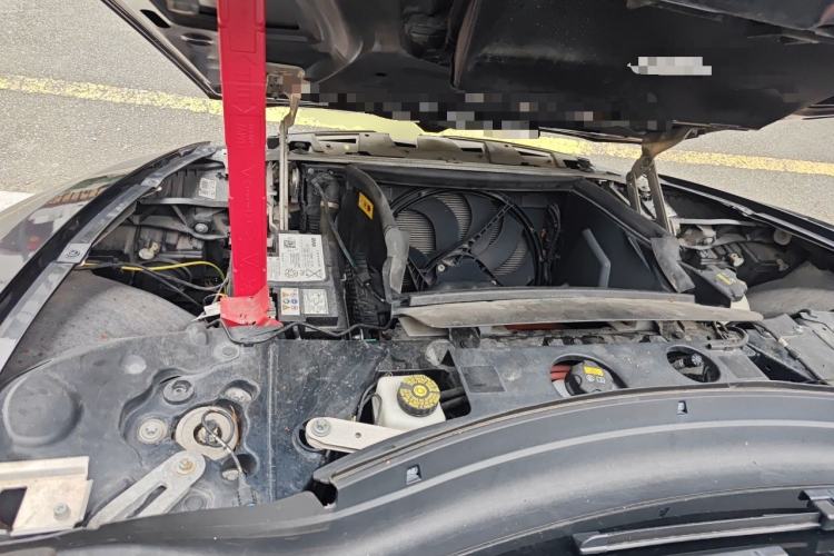 Used BMW i8 2014 Standard Model Engine Bay