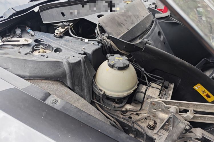 Used BMW i8 2014 Standard Model Engine Bay Right