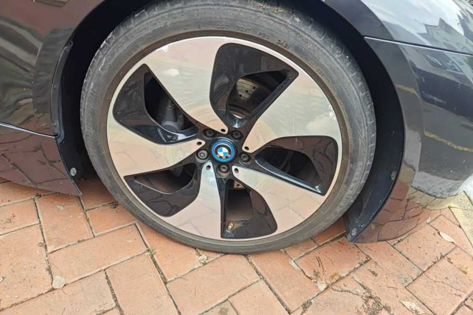 Used BMW i8 2014 Standard Model Right Front Wheel Hub