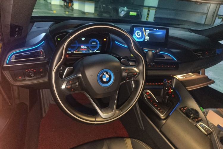 Used BMW i8 2014 Standard Model Center Console
