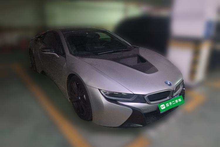 Used BMW i8 2014 Standard Model Front Right 45 Deg