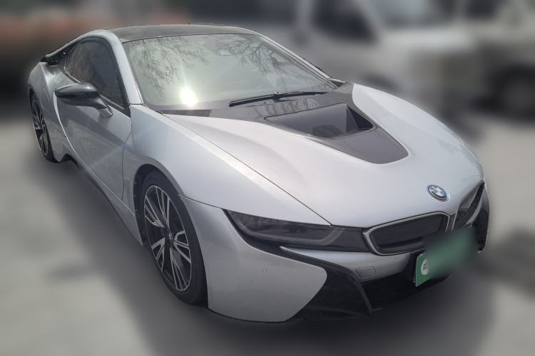 Used BMW i8 2014 Standard Model Front Right 45 Deg