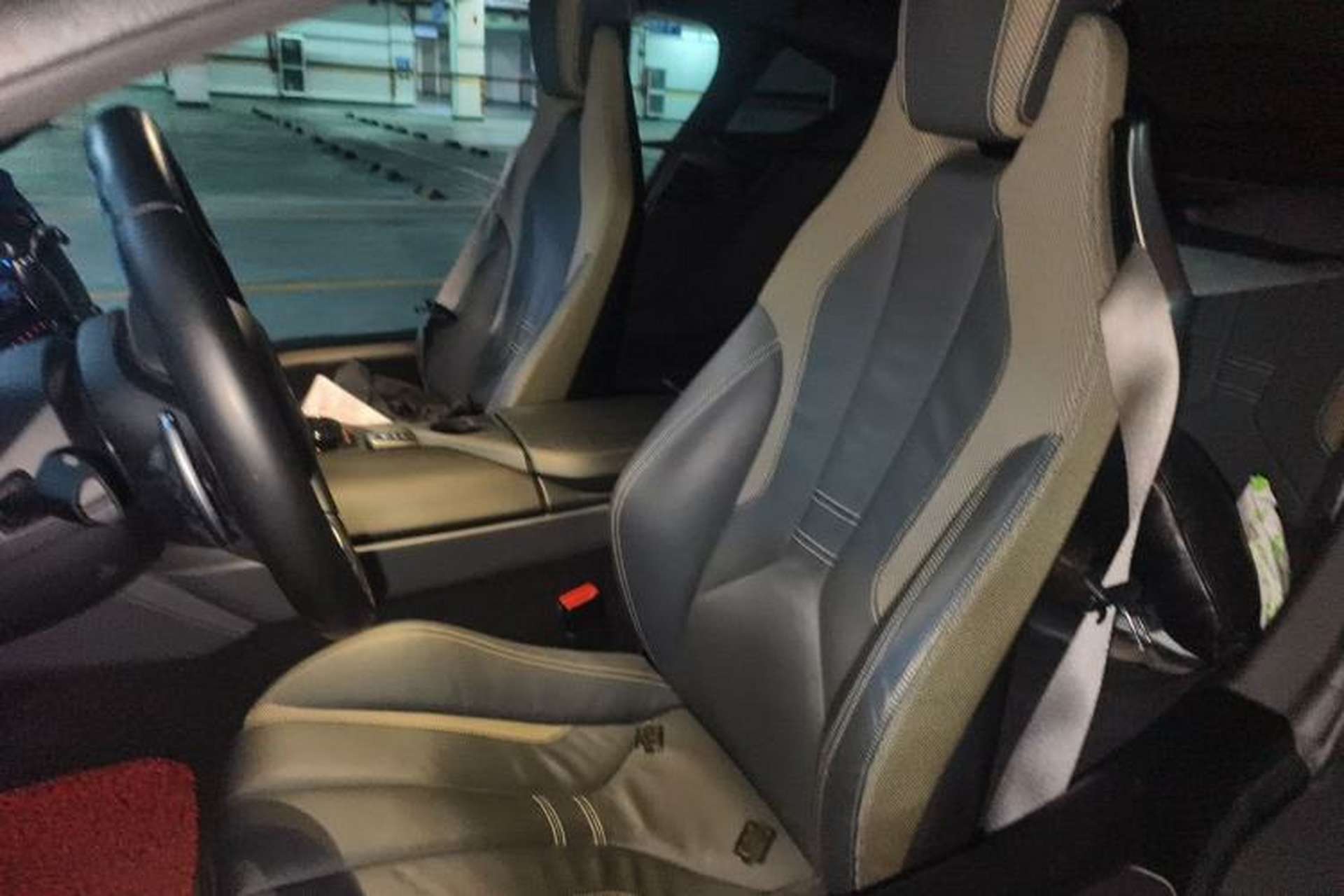 Used BMW i8 2014 Standard Model Left Front Seat