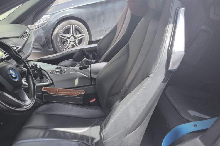 Used BMW i8 2014 Standard Model Left Front Seat