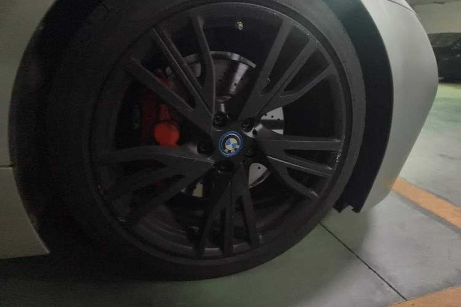 Used BMW i8 2014 Standard Model Right Front Wheel Hub
