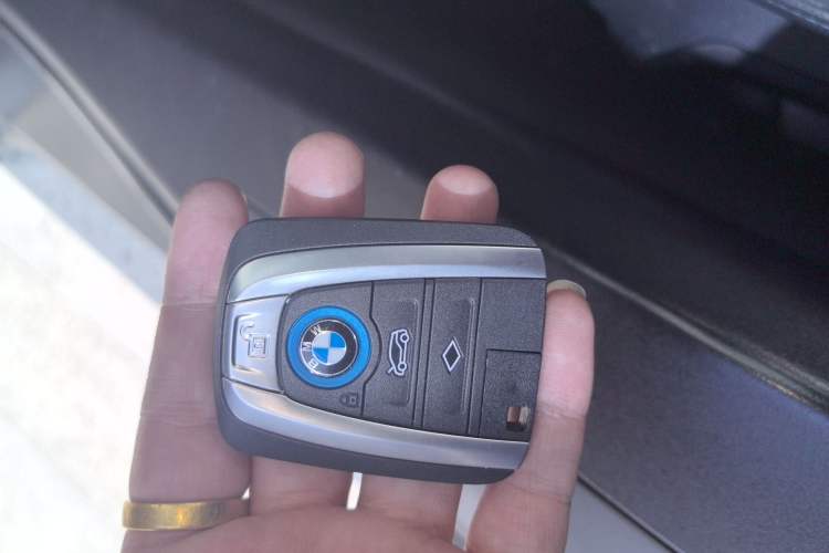 Used BMW i8 2014 Standard Model Vehicle Key