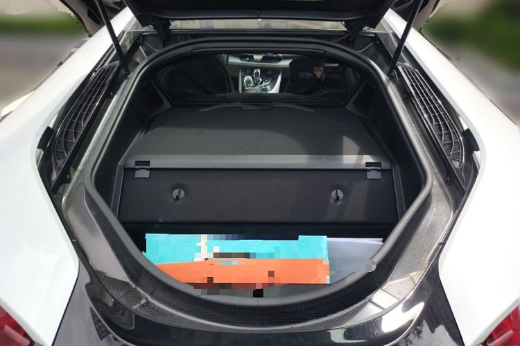 Used BMW i8 2014 Standard Model Trunk