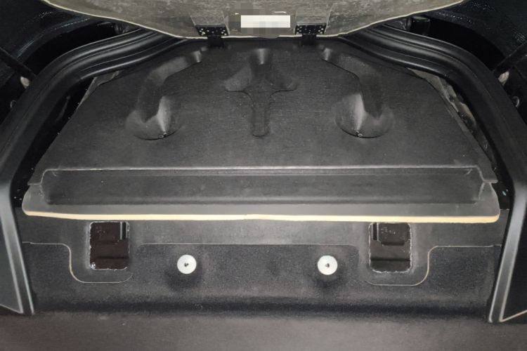 Used BMW i8 2019 Convertible Sports Car Engine Bay