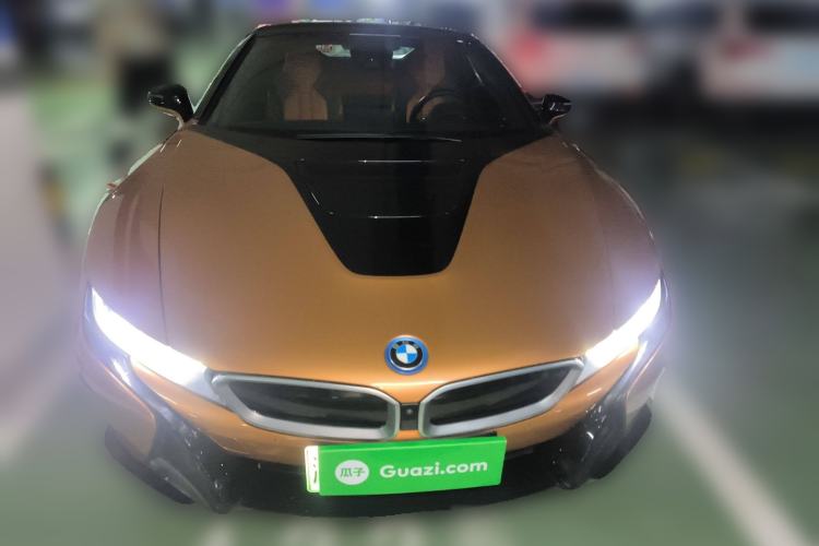 Used BMW i8 2019 Convertible Sports Car Front