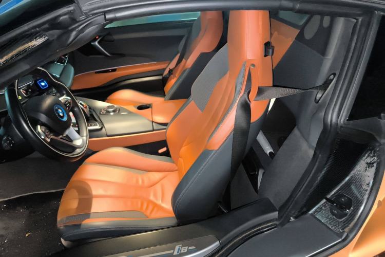 Used BMW i8 2019 Convertible Sports Car Left Rear Seat