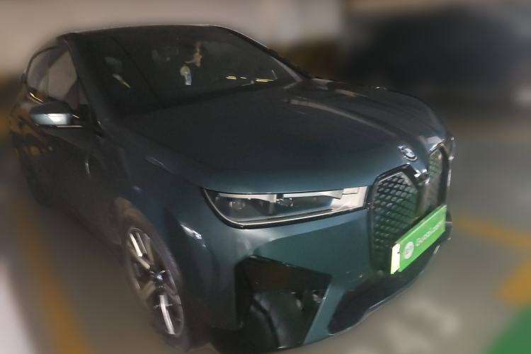 Used BMW iX 2023 xDrive40 Front Right 45 Deg