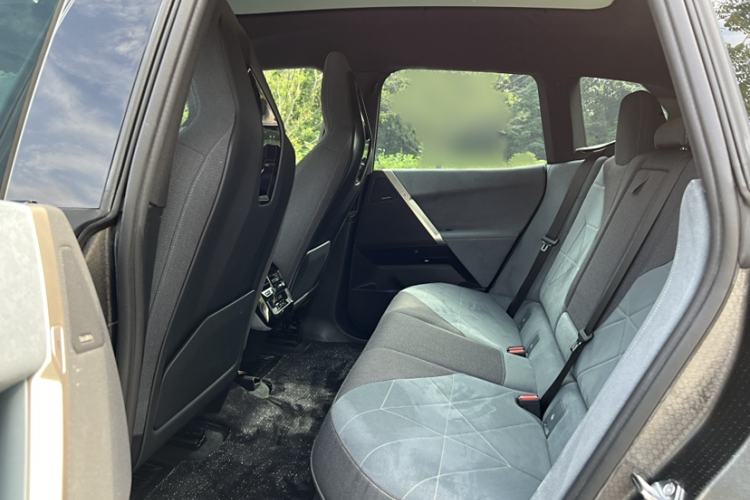 Used BMW iX 2022 xDrive40 Interior 5