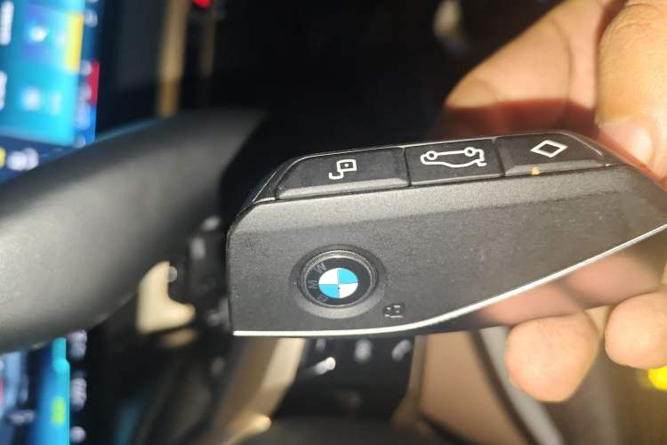 Used BMW iX 2023 xDrive40 Vehicle Key