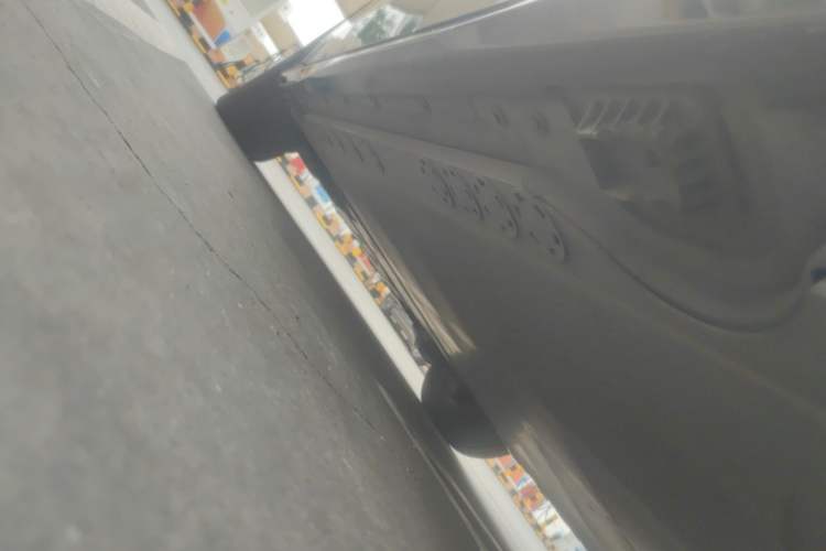 Used BMW iX 2022 xDrive40 Chassis Rear Left