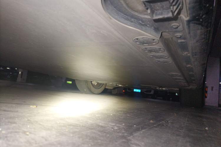 Used BMW iX 2022 xDrive40 Chassis Rear Right