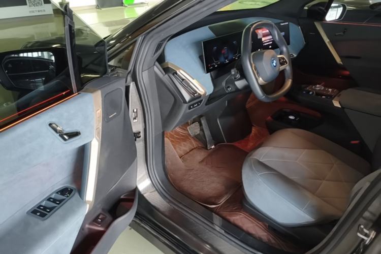 Used BMW iX 2022 xDrive50 Driver Seat