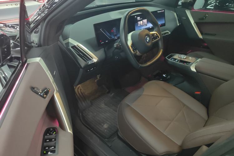 Used BMW iX 2022 xDrive40 Driver Seat