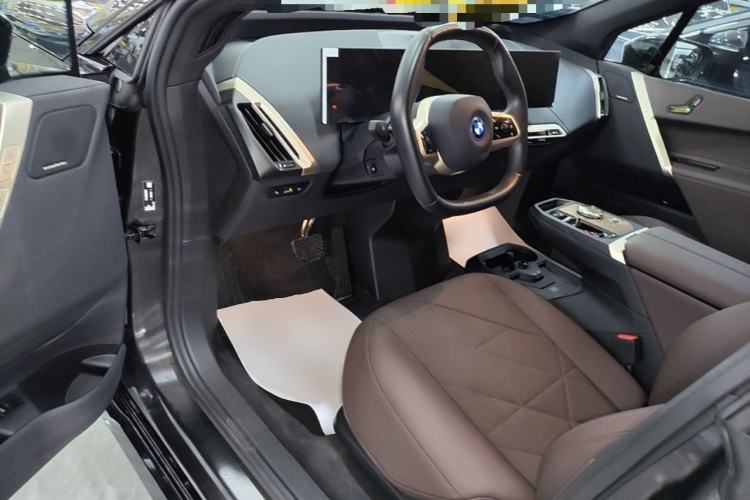 Used BMW iX 2022 xDrive40 Driver Seat