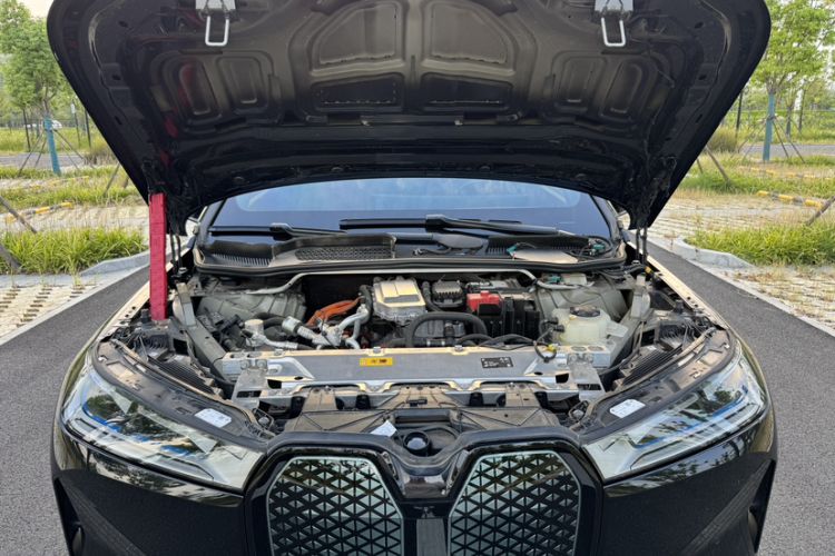 Used BMW iX 2022 xDrive50 Engine Bay