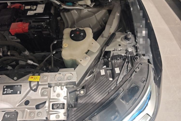 Used BMW iX 2022 xDrive40 Engine Bay Left