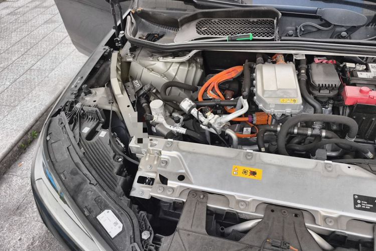 Used BMW iX 2022 xDrive40 Engine Bay Right