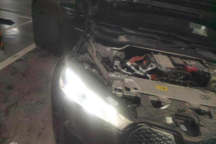 Used BMW iX 2022 xDrive40 Engine Bay Right