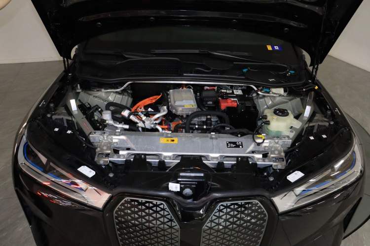 Used BMW iX 2022 xDrive40 Engine Bay