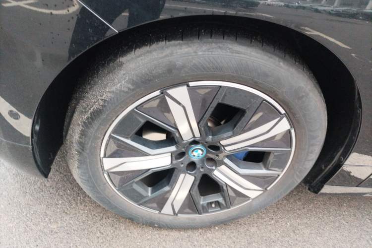 Used BMW iX 2022 xDrive50 Exterior 1