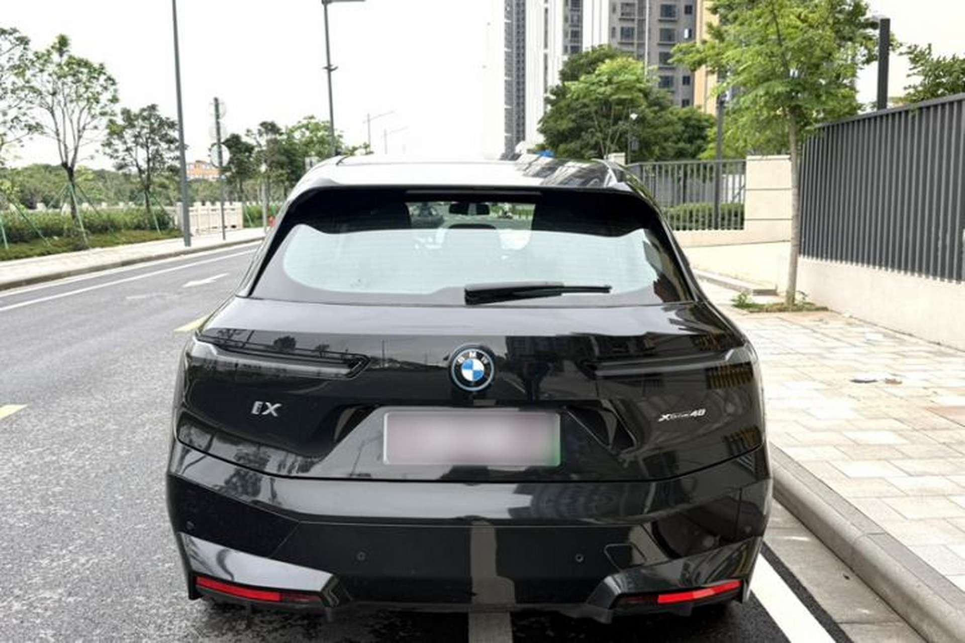 Used BMW iX 2022 xDrive40 Exterior 14