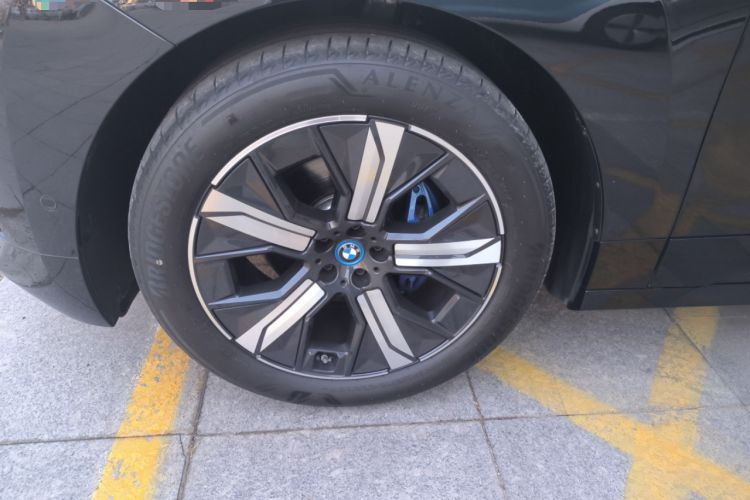 Used BMW iX 2022 xDrive40 Exterior 4