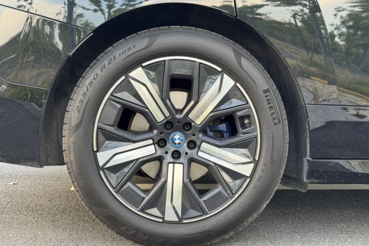 Used BMW iX 2022 xDrive50 Exterior 5