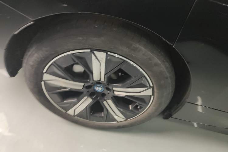 Used BMW iX 2022 xDrive40 Exterior 5