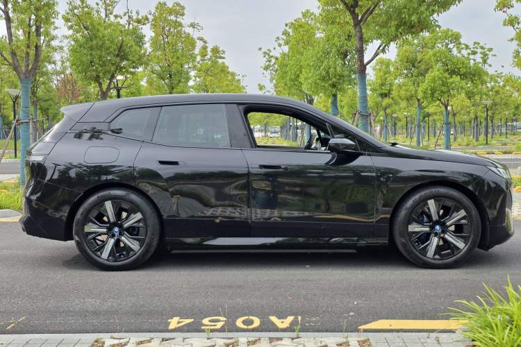 Used BMW iX 2022 xDrive40 Exterior 7