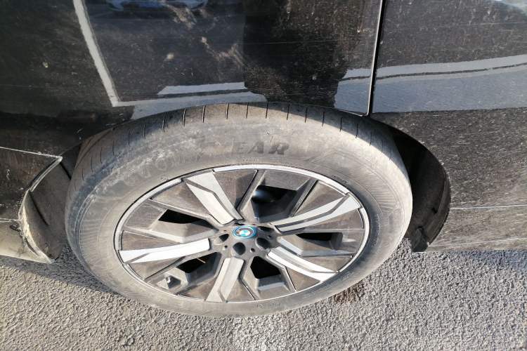 Used BMW iX 2022 xDrive40 Exterior 8