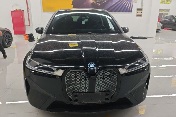 Used BMW iX 2022 xDrive40 Front
