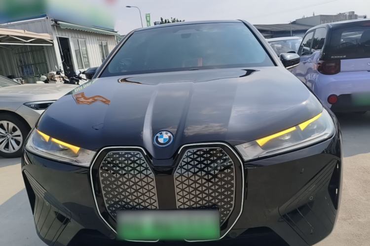 Used BMW iX 2022 xDrive40 Front