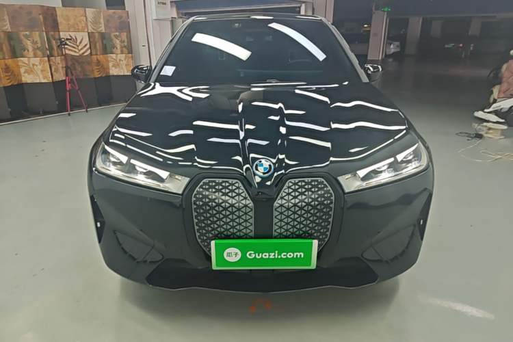 Used BMW iX 2022 xDrive40 Front