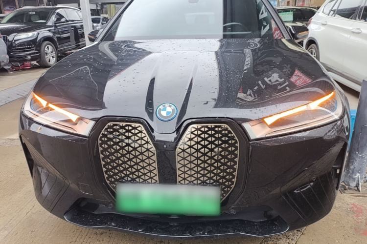 Used BMW iX 2022 xDrive40 Front
