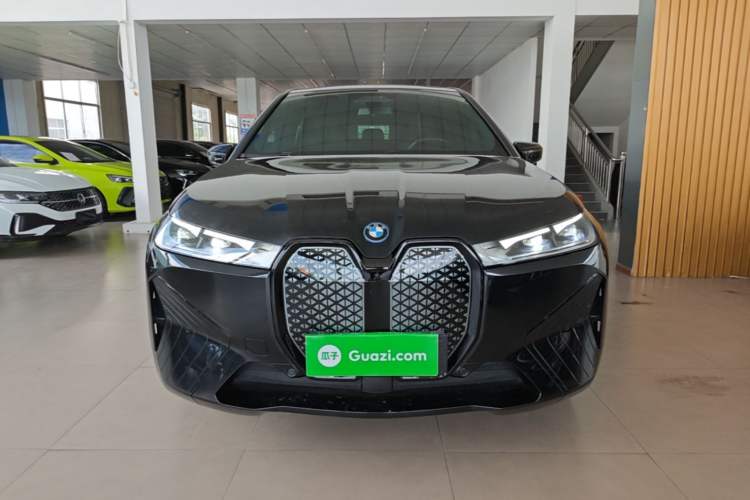 Used BMW iX 2022 xDrive40 Front