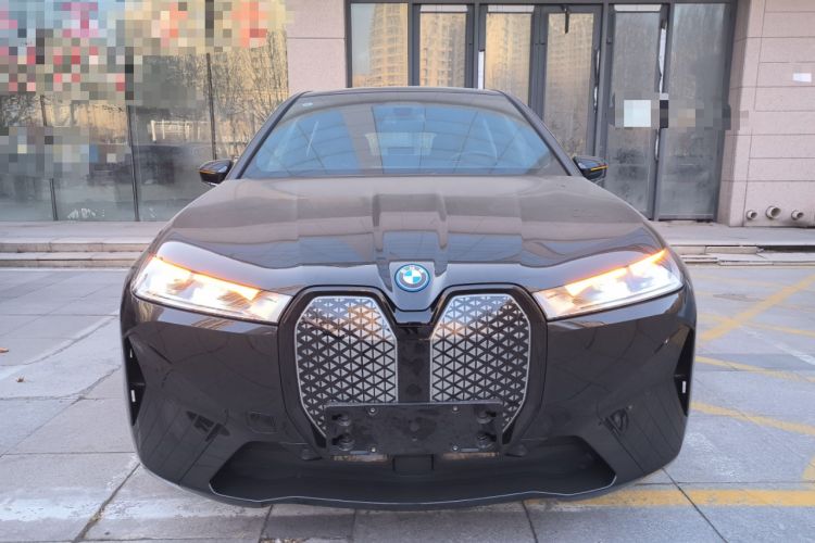Used BMW iX 2022 xDrive40 Front
