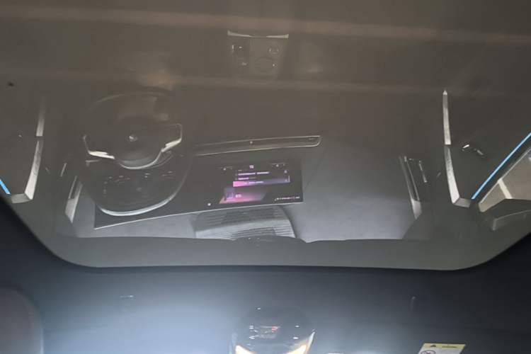 Used BMW iX 2022 xDrive40 Headliner
