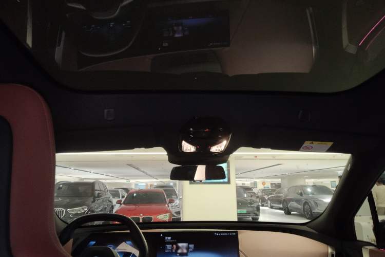 Used BMW iX 2022 xDrive50 Headliner