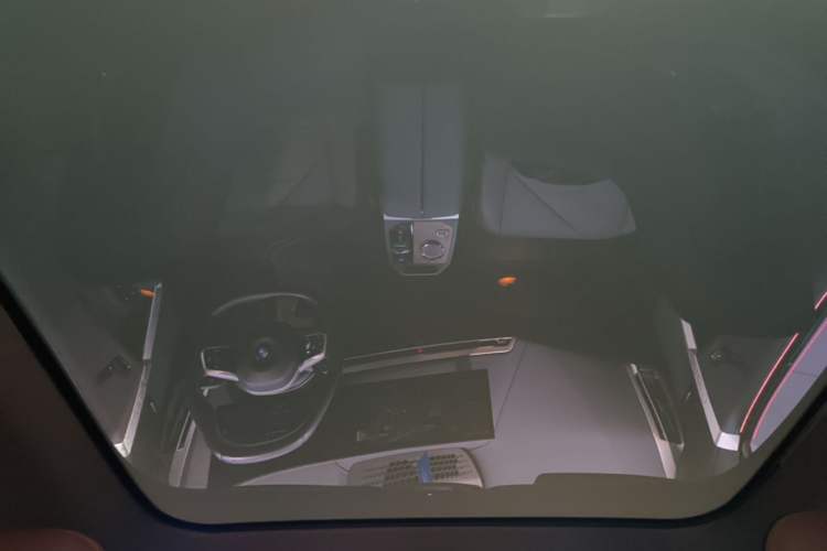 Used BMW iX 2022 xDrive40 Headliner