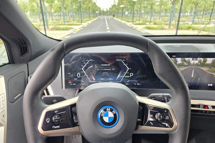 Used BMW iX 2022 xDrive40 Instrument Cluster