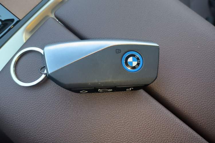 Used BMW iX 2022 xDrive40 Interior 1