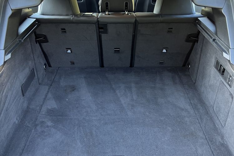 Used BMW iX 2022 xDrive40 Interior 2