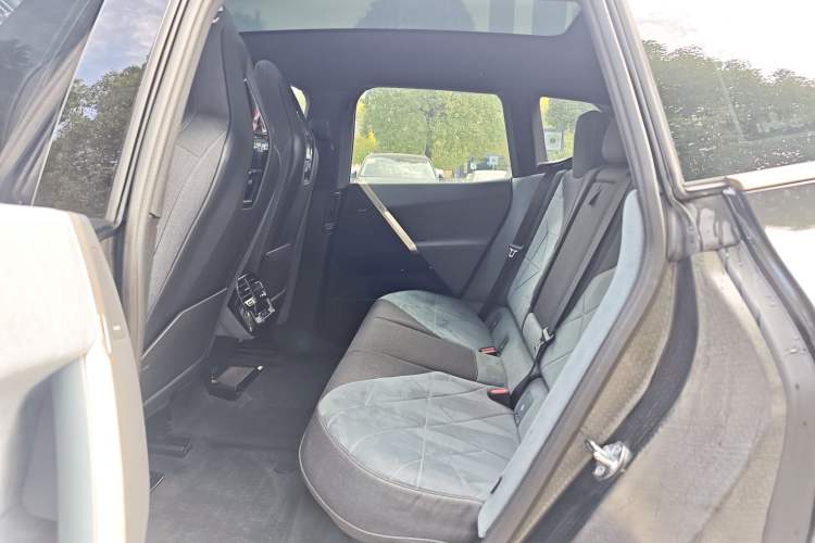 Used BMW iX 2022 xDrive40 Interior 3