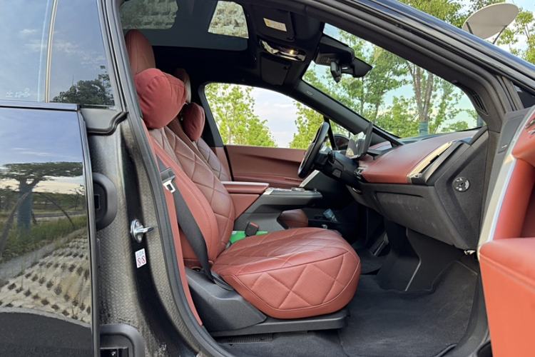 Used BMW iX 2022 xDrive50 Interior 7